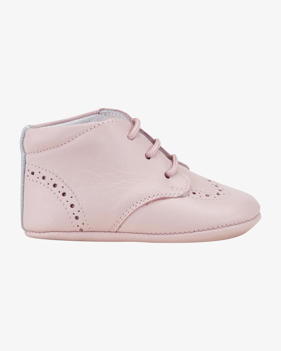 Schuhe für Babys von beberlis in Rosa. Während die hochwertige Leder-Verarbeitung angenehme Tragemomente Für Ihr Kleines verspricht