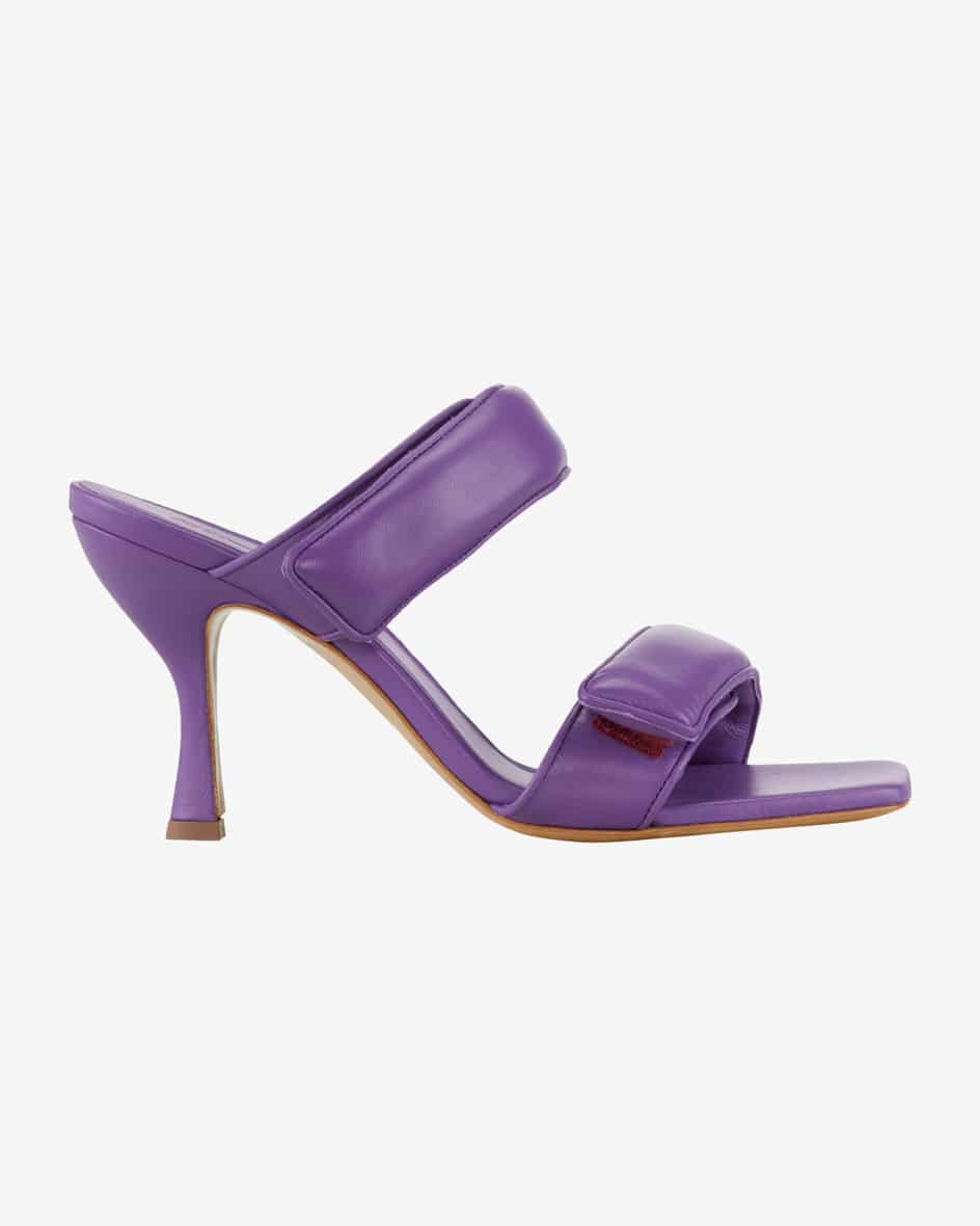 Sandaletten für Damen von Giaborghini in Violett. Femininer Look gepaart mitmodernen Highlights. Mit diesem Modell hat das Label einen modischen.... Mehr Details bei Lodenfrey.com!
