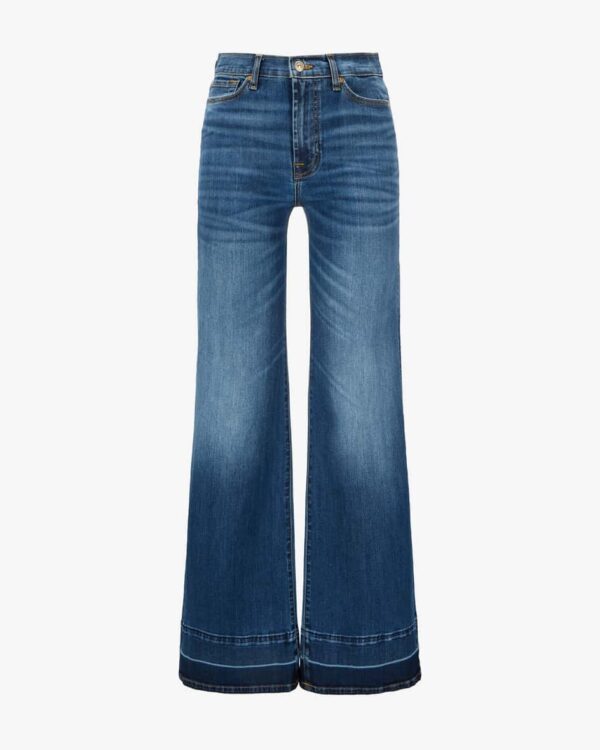 Modern Dojo Jeans High Rise Flare für Damen von 7 For All Mankind inBlau. Während das Modell dank der elastischen Baumwolle hohen.... Mehr Details bei Lodenfrey.com!