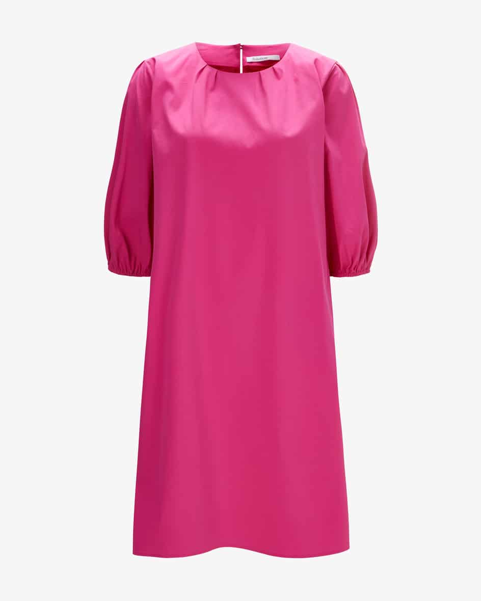 Kleid für Damen von Soluzione in Pink. Das Modell besticht durch den geradenSchnitt und das cleane Design in zeitloser Aufmachung